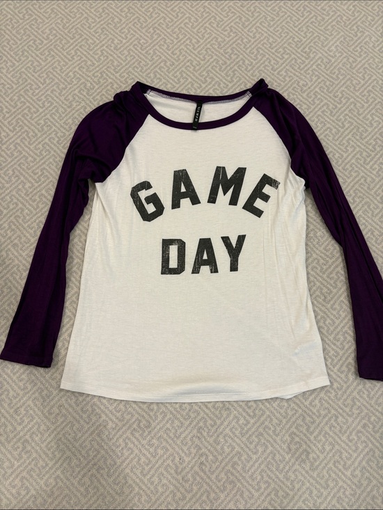 Tops - TCU ‘Game Day' Long-Sleeve Baseball Tee in White and Purple